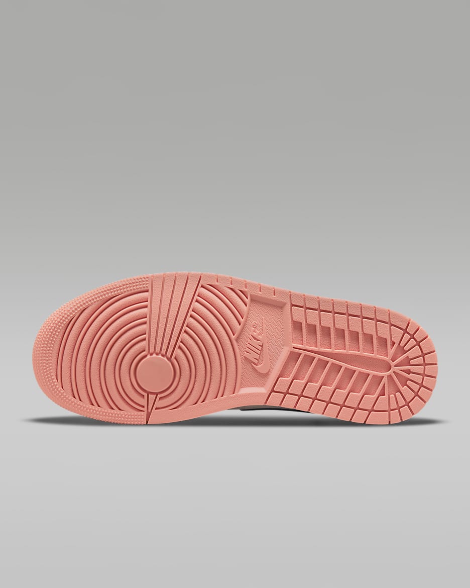 Nike jordan orange shoes sales